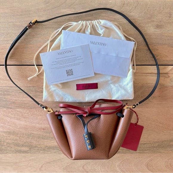 Valentino Garavani Handbags - 🆕 Valentino Garavani Small Leather Rockstud Shoulder Bucket Bag or Crossbody